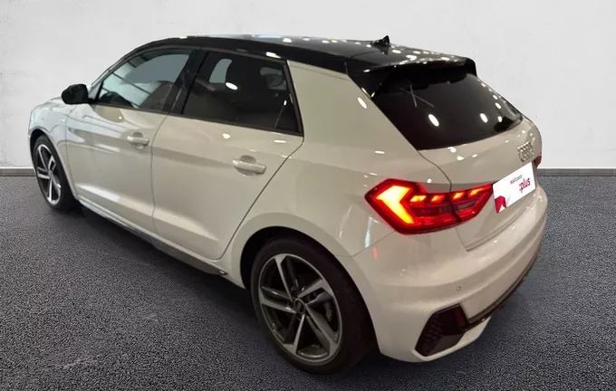 AUDI A1 Sportback 30 TFSI 116 ch S tronic 7 S Line Plus extérieur trois quart arrière gauche 2123847