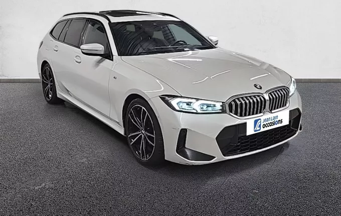 BMW SERIE 3 Touring 320d 190 ch BVA8 M Sport extérieur trois quart avant droit 3013571