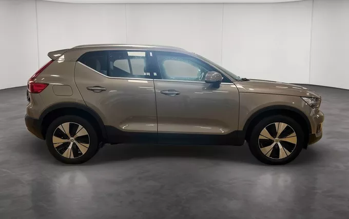 VOLVO XC40 T5 Recharge 180+82 ch DCT7 Business extérieur côté droit 213632