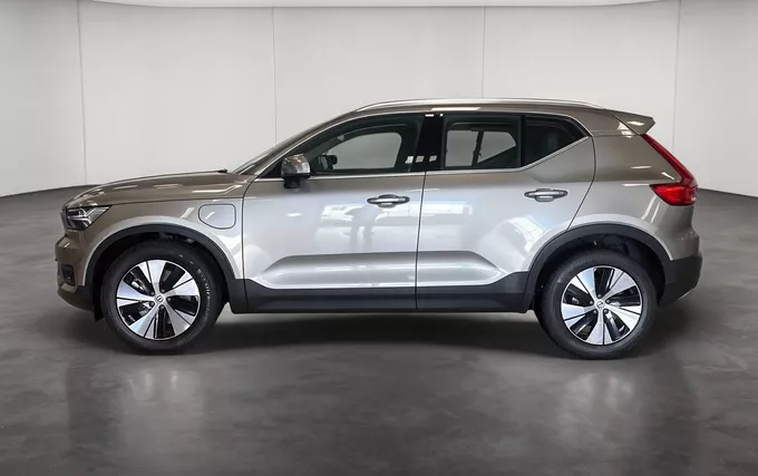 VOLVO XC40 T5 Recharge 180+82 ch DCT7 Business extérieur côté gauche 213632