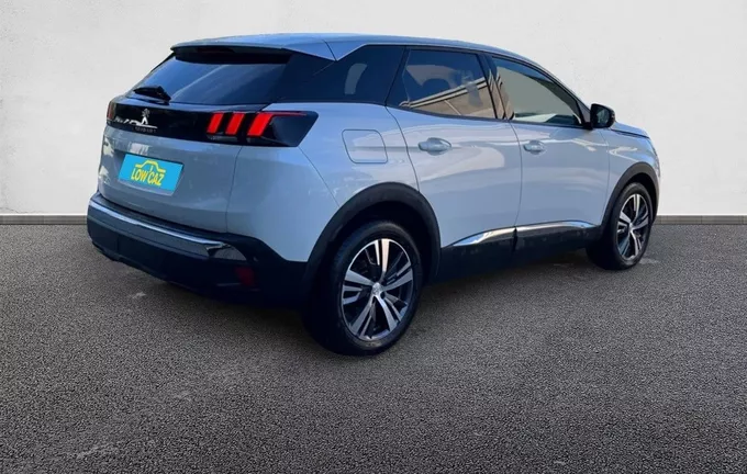 PEUGEOT 3008 PureTech 130ch S&S BVM6 Allure Pack extérieur avant 3013133