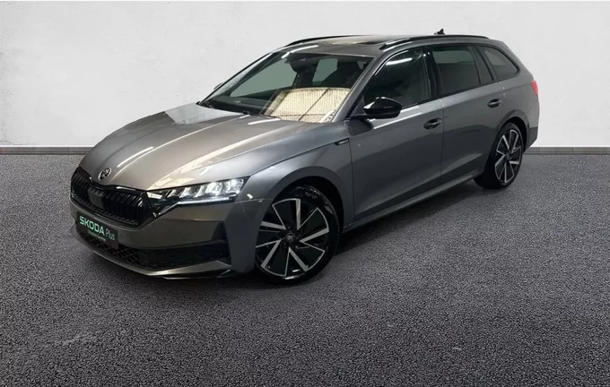 SKODA OCTAVIA Combi 1.5 TSI Hybrid 150 ch ACT DSG7 Sportline extérieur trois quart avant gauche 2126104
