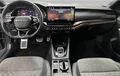 Miniature SKODA OCTAVIA Combi 1.5 TSI Hybrid 150 ch ACT DSG7 Sportline extérieur trois quart avant droit 2126104
