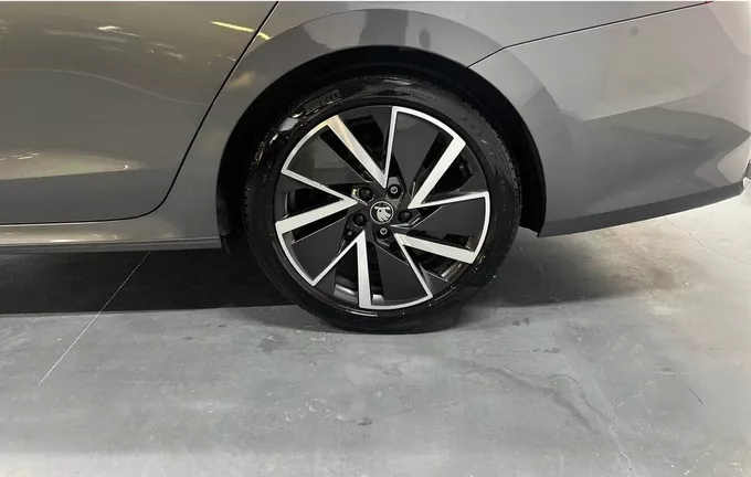 SKODA OCTAVIA Combi 1.5 TSI Hybrid 150 ch ACT DSG7 Sportline photo 12 2126104