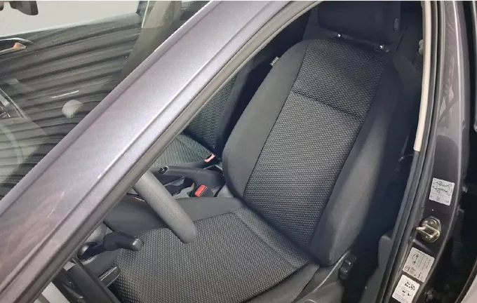 VOLKSWAGEN POLO 1.0 TSI 95 S&S BVM5 extérieur trois quart arrière droit 2131474