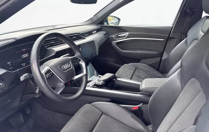 AUDI E-TRON Sportback 55 quattro 408 ch S line photo 11 2126252