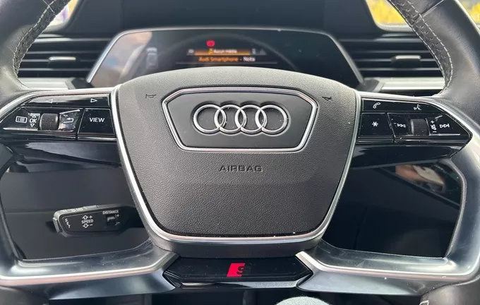 AUDI E-TRON Sportback 55 quattro 408 ch S line photo 12 2126252