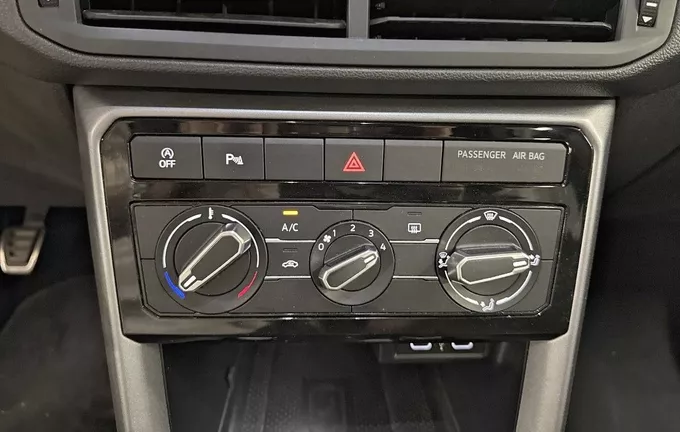 VOLKSWAGEN T-CROSS 1.0 TSI 110 Start/Stop BVM6 Active photo 14 213508