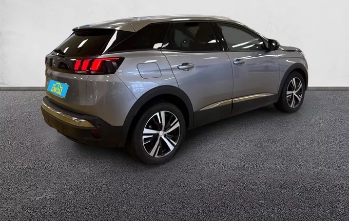 PEUGEOT 3008 1.2 Puretech 130ch S&S BVM6 Allure extérieur trois quart arrière droit 212077