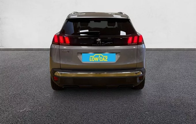 PEUGEOT 3008 1.2 Puretech 130ch S&S BVM6 Allure extérieur arrière 212077