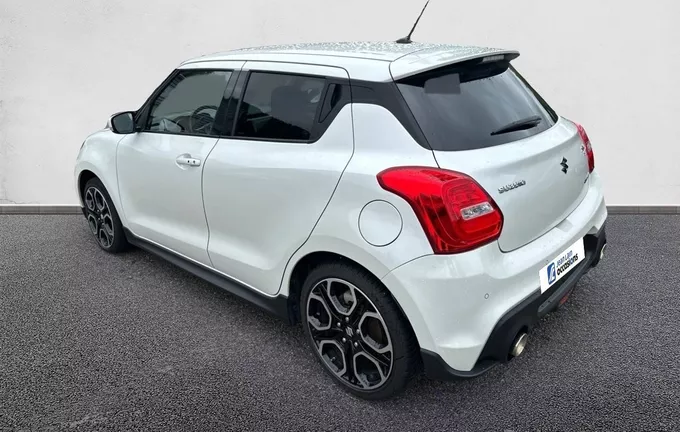 SUZUKI SWIFT SPORT 1.4 Boosterjet Hybrid extérieur trois quart arrière gauche 14029