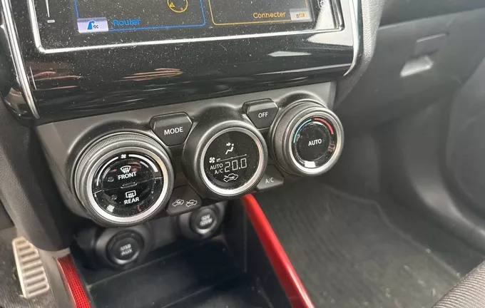 SUZUKI SWIFT SPORT 1.4 Boosterjet Hybrid photo 13 14029