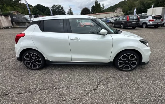 SUZUKI SWIFT SPORT 1.4 Boosterjet Hybrid photo 24 14029