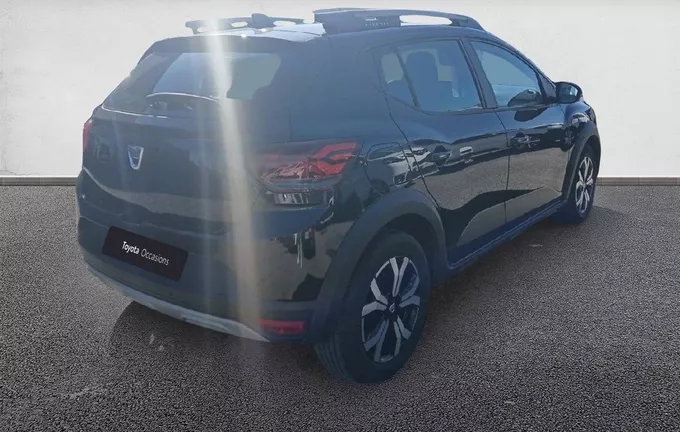 DACIA SANDERO TCe 90 Stepway Confort extérieur trois quart arrière droit 2126073