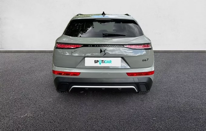 DS DS7 CROSSBACK BlueHDi 130 EAT8 Performance Line extérieur trois quart arrière droit 945670