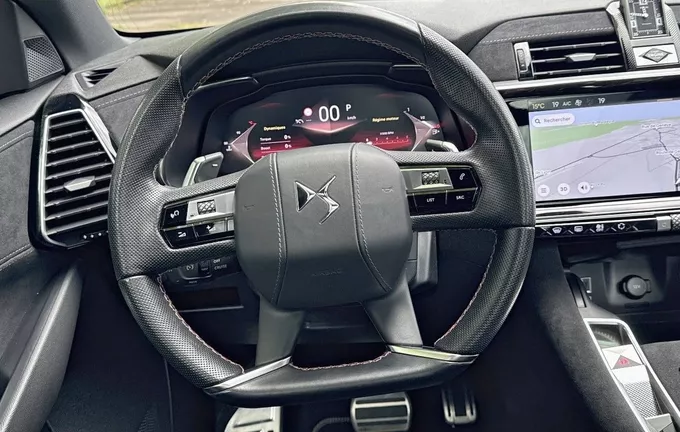 DS DS7 CROSSBACK BlueHDi 130 EAT8 Performance Line photo 9 945670