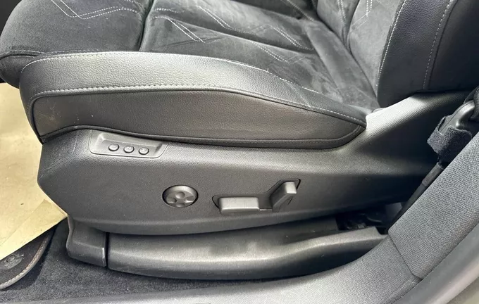 DS DS7 CROSSBACK BlueHDi 130 EAT8 Performance Line photo 15 945670