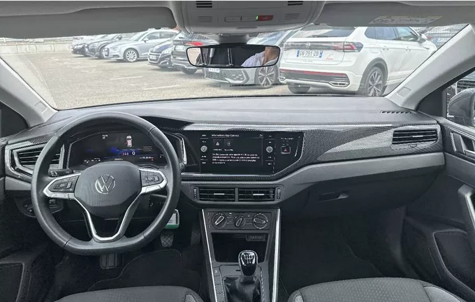 VOLKSWAGEN POLO 1.0 TSI 95 S&S BVM5 VW Edition extérieur trois quart avant droit 2128942