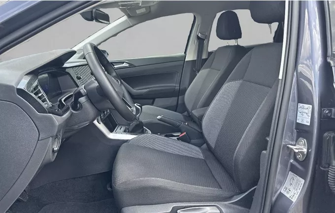 VOLKSWAGEN POLO 1.0 TSI 95 S&S BVM5 VW Edition extérieur trois quart arrière droit 2128942