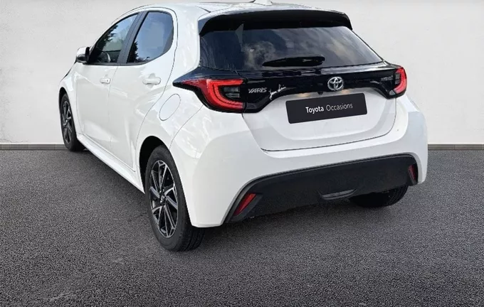 TOYOTA YARIS Hybride 116h Design extérieur trois quart arrière gauche 1103254