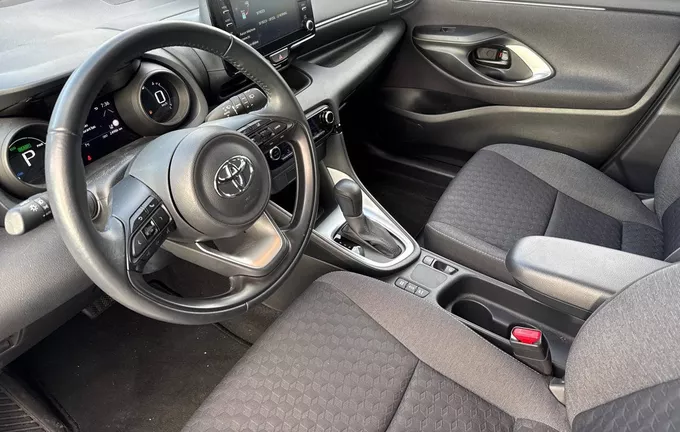 TOYOTA YARIS Hybride 116h Design photo 11 1103254
