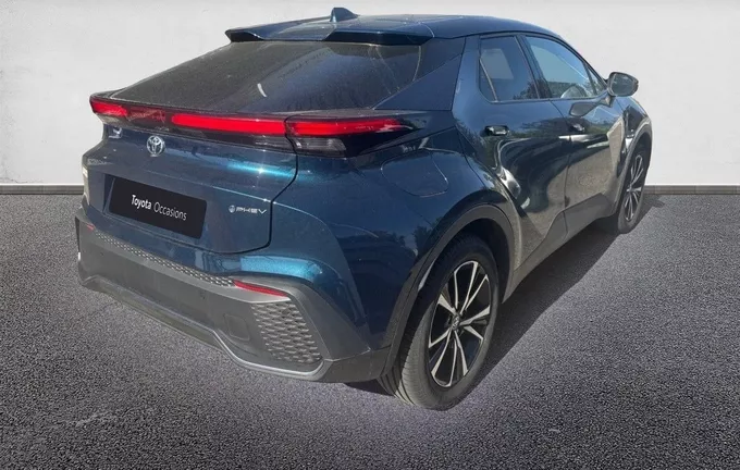 TOYOTA C-HR Hybride Rechargeable 225 Design extérieur trois quart arrière droit 89602