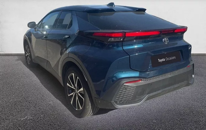 TOYOTA C-HR Hybride Rechargeable 225 Design extérieur trois quart arrière gauche 89602