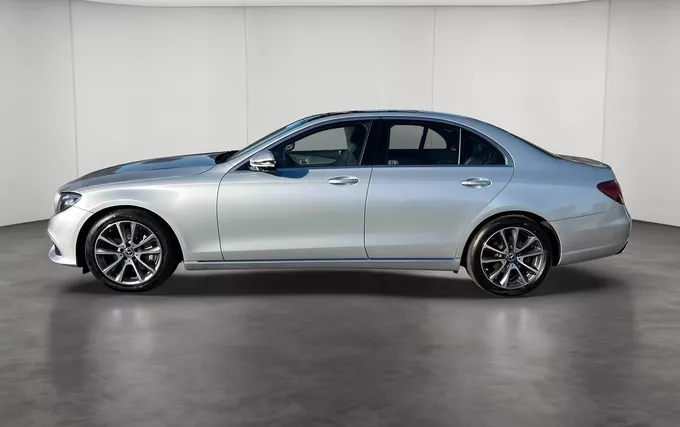 MERCEDES CLASSE E 300 9G-Tronic Fascination extérieur côté gauche 213693