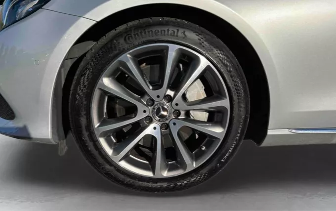MERCEDES CLASSE E 300 9G-Tronic Fascination photo 9 213693