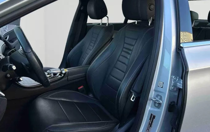 MERCEDES CLASSE E 300 9G-Tronic Fascination photo 11 213693