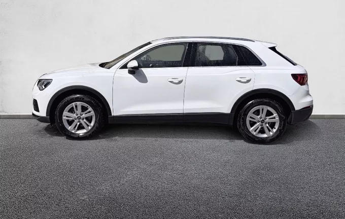 AUDI Q3 35 TFSI 150 ch S tronic 7 Business Executive extérieur côté gauche 560421