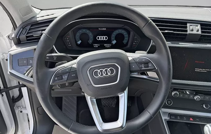 AUDI Q3 35 TFSI 150 ch S tronic 7 Business Executive photo 12 560421