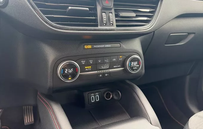 FORD KUGA 2.5 Duratec 225 ch PHEV Powershift ST-Line photo 14 2130611
