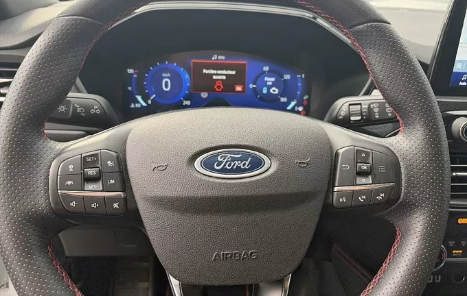 FORD KUGA 2.5 Duratec 225 ch PHEV Powershift ST-Line photo 29 2130611