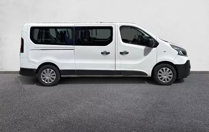 RENAULT TRAFIC Combi L2 dCi 145 Energy S&S Zen extérieur côté droit 105328
