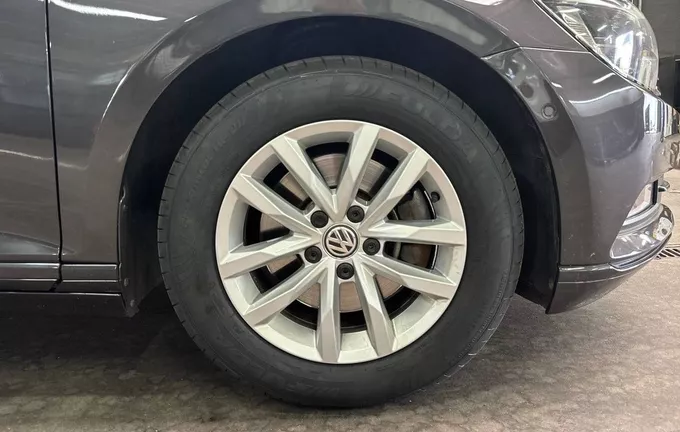 VOLKSWAGEN PASSAT SW 2.0 TDI 150 DSG7 Confortline Business photo 9 213021
