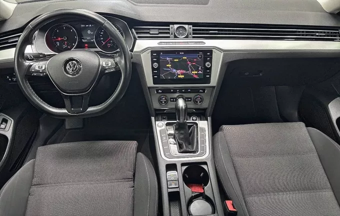 VOLKSWAGEN PASSAT SW 2.0 TDI 150 DSG7 Confortline Business photo 18 213021