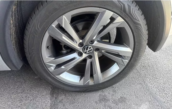 VOLKSWAGEN TIGUAN 2.0 TDI 150ch DSG7 R-Line photo 12 2130389