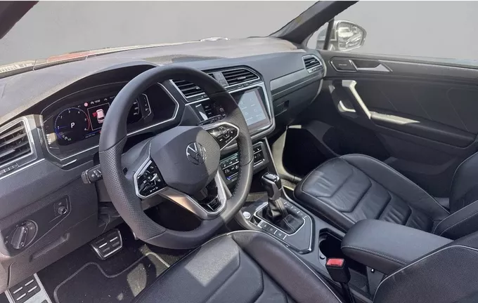 VOLKSWAGEN TIGUAN 2.0 TDI 150ch DSG7 R-Line photo 13 2130389