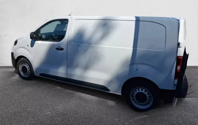 PEUGEOT EXPERT FOURGON EXPERT FGN M BLUEHDI 145 S&S EAT8 extérieur trois quart arrière gauche 944855