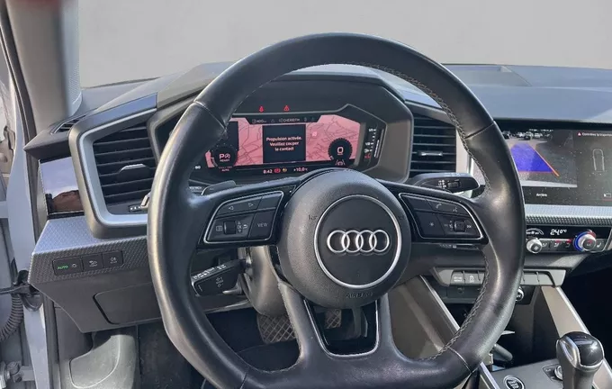 AUDI A1 Allstreet 30 TFSI 110 ch S tronic 7 Design Luxe photo 12 560501