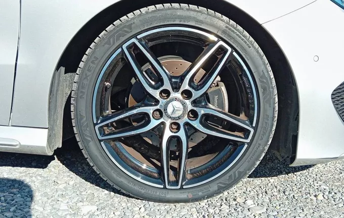 MERCEDES CLASSE B 200 d 7-G DCT 4-Matic Fascination photo 9 560815
