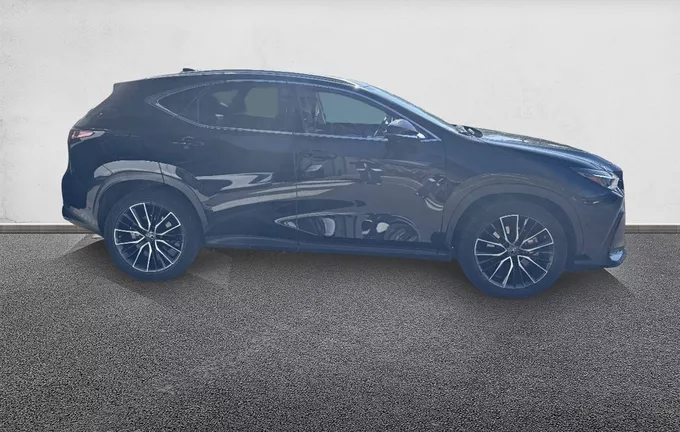 LEXUS NX 450h+ 4WD Hybride Rechargeable Executive extérieur côté droit 1103272