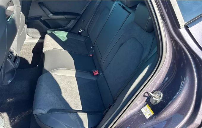 CUPRA FORMENTOR 1.5 eTSI Hybrid 150 ch DSG7 V extérieur arrière 1231