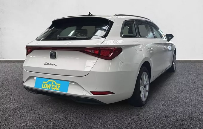 SEAT LEON Sportstourer 2.0 TDI 150 DSG7 Business extérieur trois quart arrière droit 213683