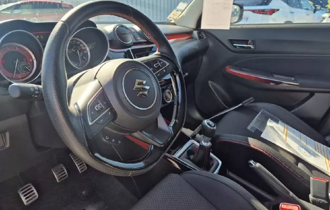 SUZUKI SWIFT SPORT 1.4 Boosterjet Hybrid photo 11 