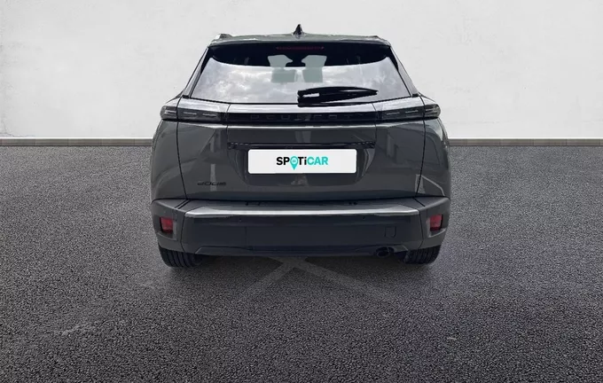 PEUGEOT 2008 100 S&S BVM6 Allure extérieur trois quart arrière droit 946084