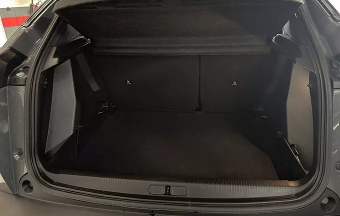 PEUGEOT 2008 100 S&S BVM6 Allure extérieur arrière 946084