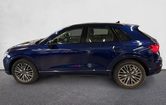 AUDI Q3 35 TFSI 150 ch S tronic 7 Design Luxe extérieur côté gauche 2127247