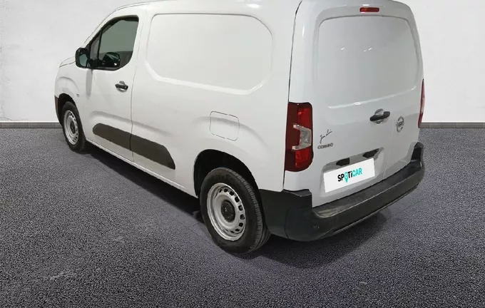 OPEL COMBO CARGO M 600 KG PURETECH 110 S&S BVM6 extérieur trois quart arrière gauche 945809
